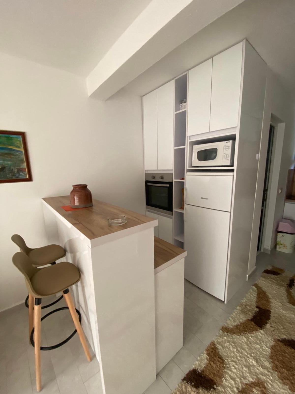 Nana Dea 2 Apartment Утеха Екстериор снимка